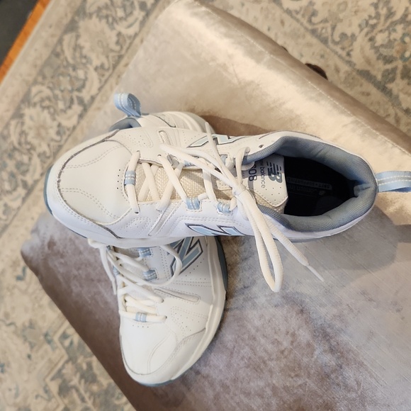 New balance like new sneakers 608 size 8.5 womens - Picture 4 of 8